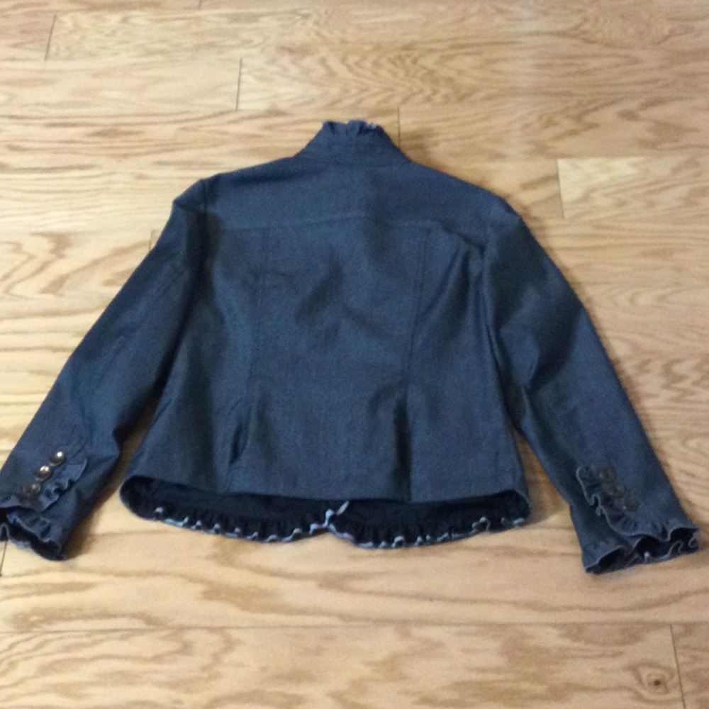 8 Randy Kemper Ruffled Gray Jacket - Picture 4 of 16